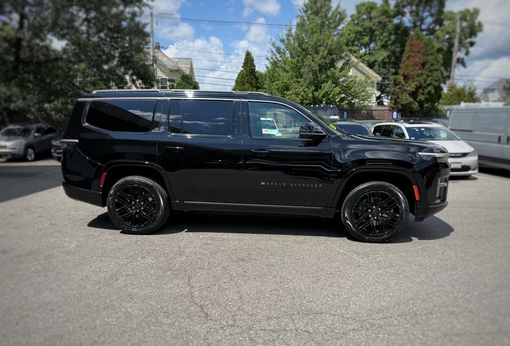 New 2026 Jeep Grand Wagoneer Limited Reserve Sport Utility