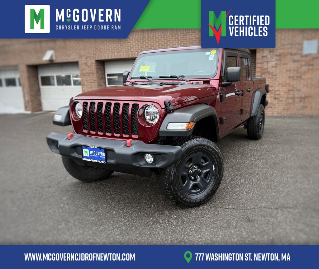 2022 Jeep Gladiator Sport's photo