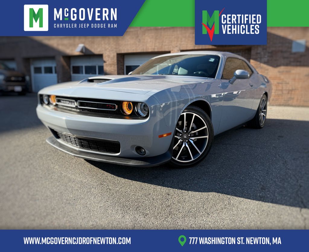 2022 Dodge Challenger R/T's photo