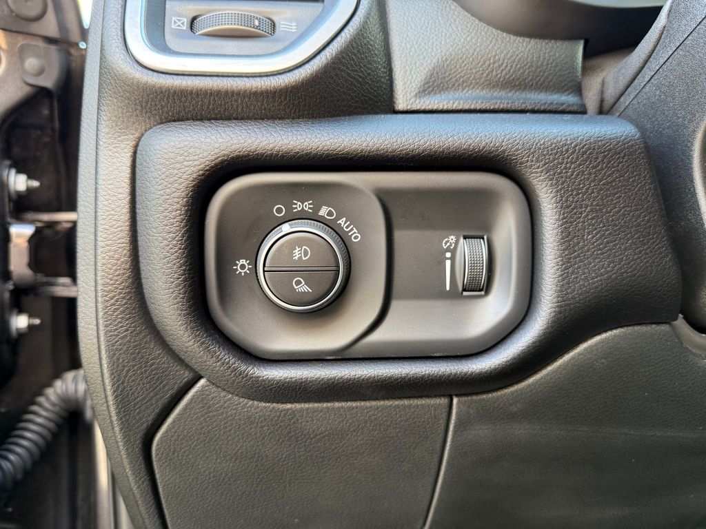 2025 RAM 2500 Big Horn - Photo 23