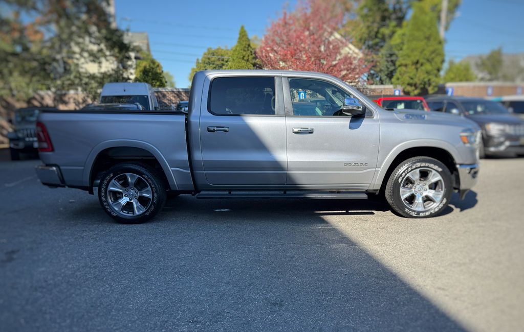 2022 Ram 1500 Laramie photo 2