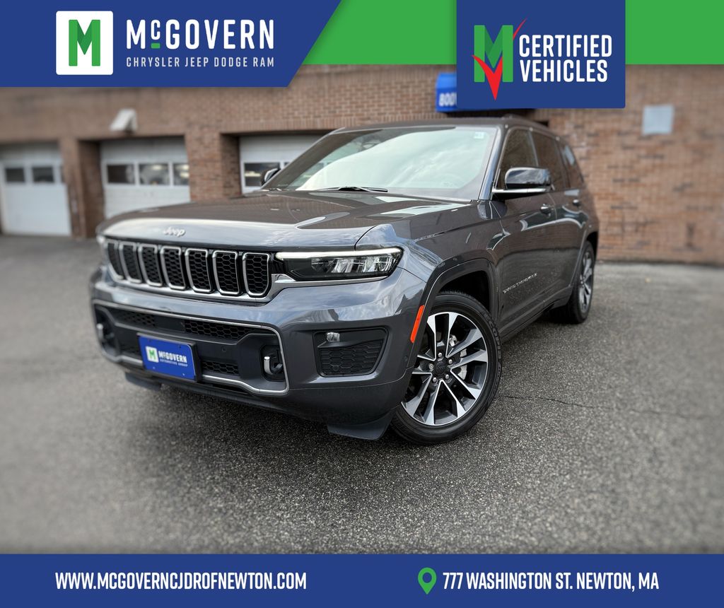 2022 Jeep Grand Cherokee Overland's photo