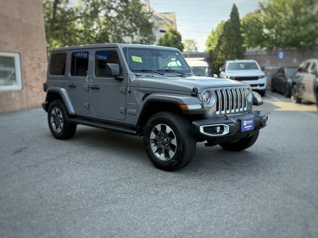 2022 Jeep Wrangler Unlimited Sahara photo 3