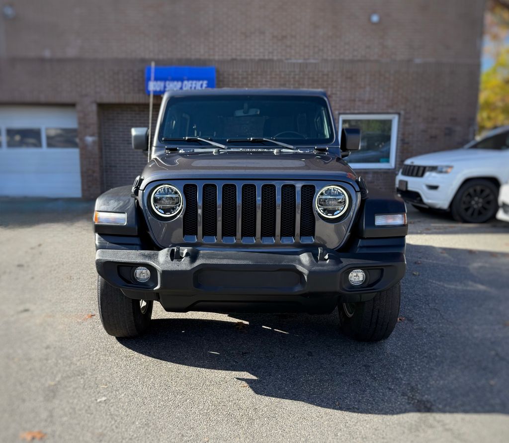 2022 Jeep Wrangler Unlimited Sport S photo 2