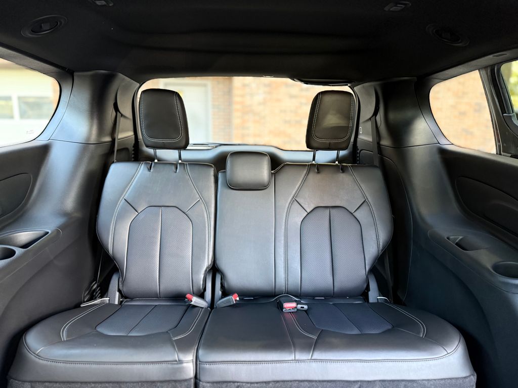 2026 Chrysler Pacifica Select - Photo 20