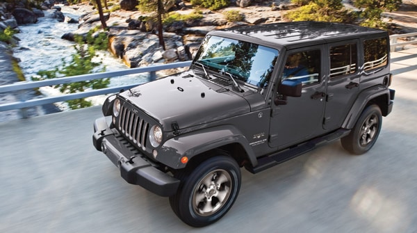 McGovernCJDR_BlogArticleImages_Wrangler_600x335_JeepCompass_Jul18.png