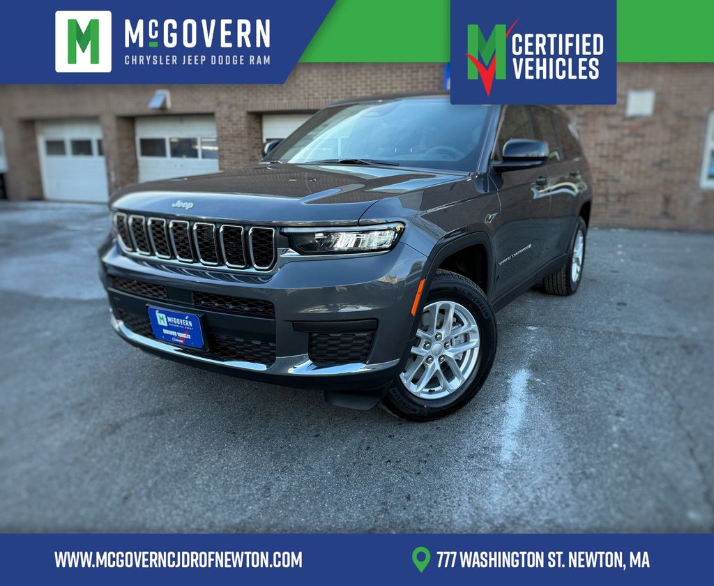 2025 Jeep Grand Cherokee L Laredo's photo