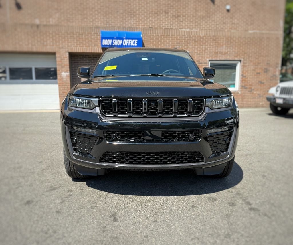 New 2026 Jeep Grand Cherokee L Limited Sport Utility