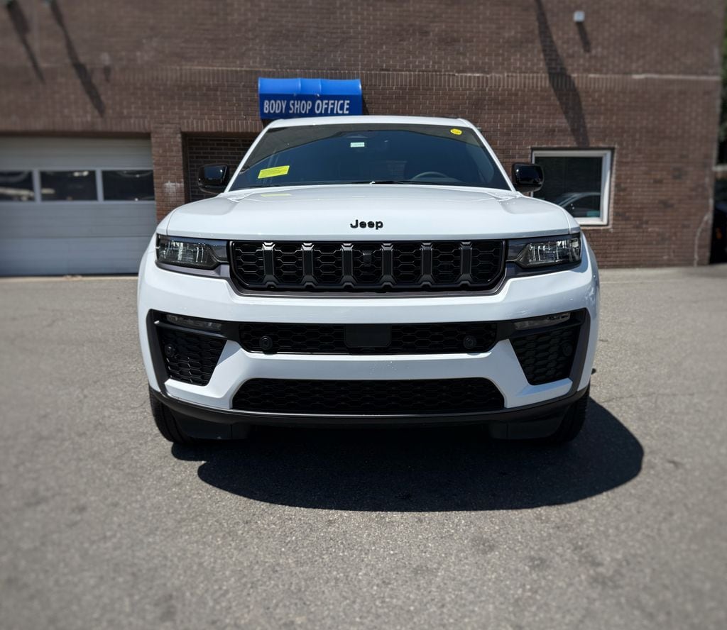 New 2026 Jeep Grand Cherokee L Limited Sport Utility