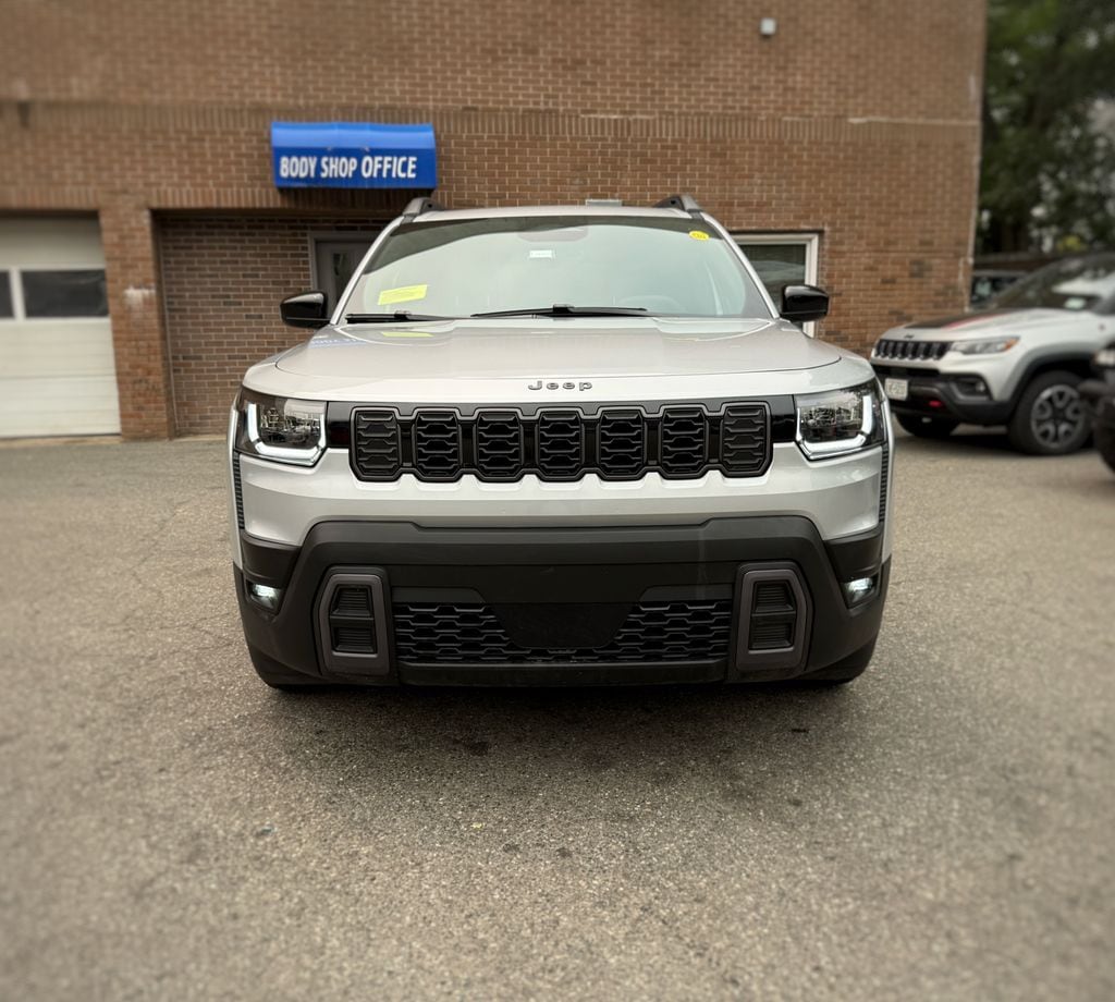 New 2026 Jeep Cherokee Laredo Sport Utility
