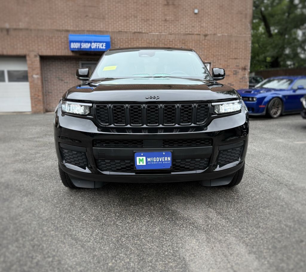 Used 2023 Jeep Grand Cherokee L Altitude X SUV