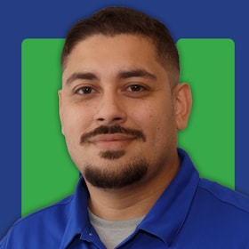 Staff member Victor Lopez from 55dafd282437