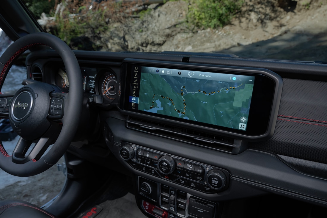  2026 Jeep Gladiator interior and technology