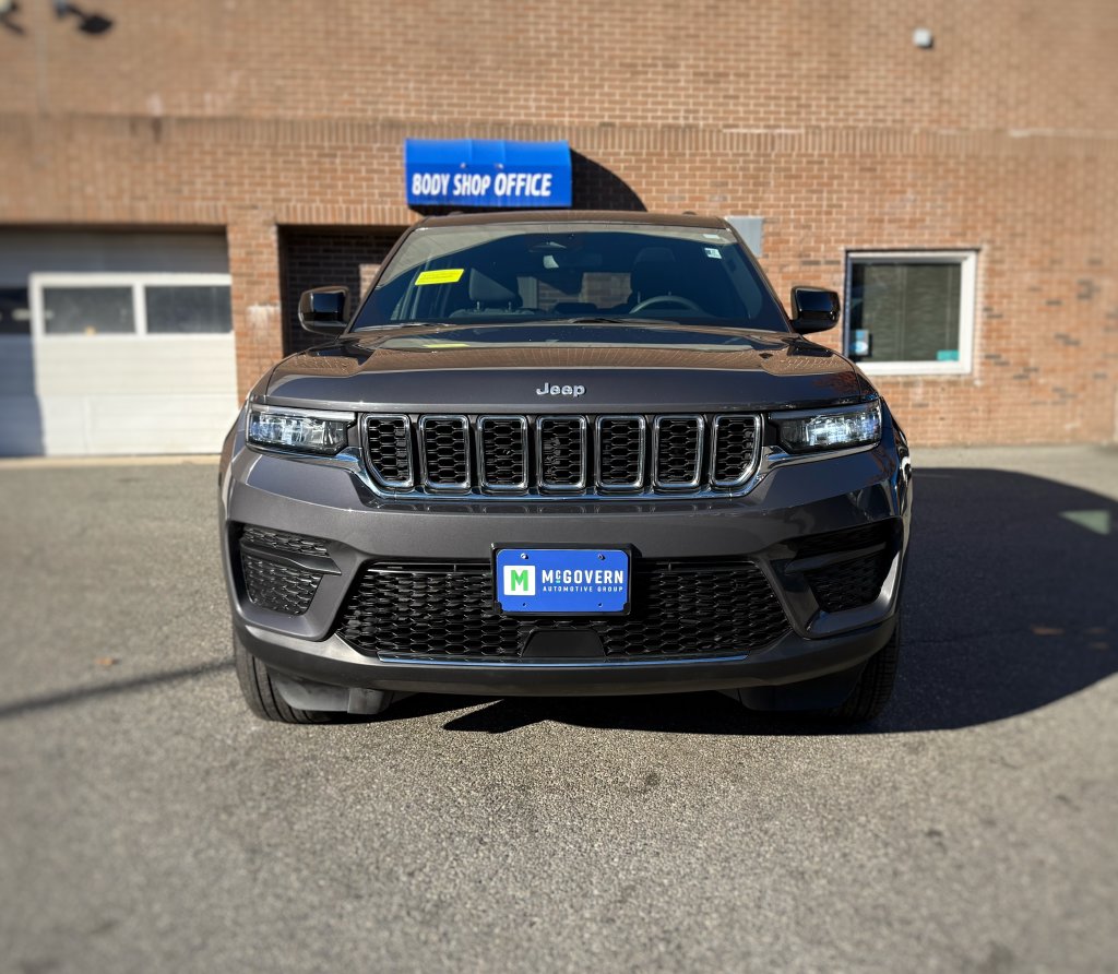Used 2024 Jeep Grand Cherokee Laredo X SUV