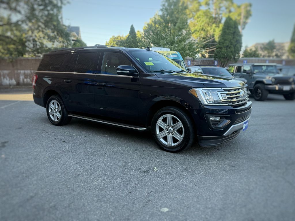 2021 Ford Expedition MAX XLT photo 2