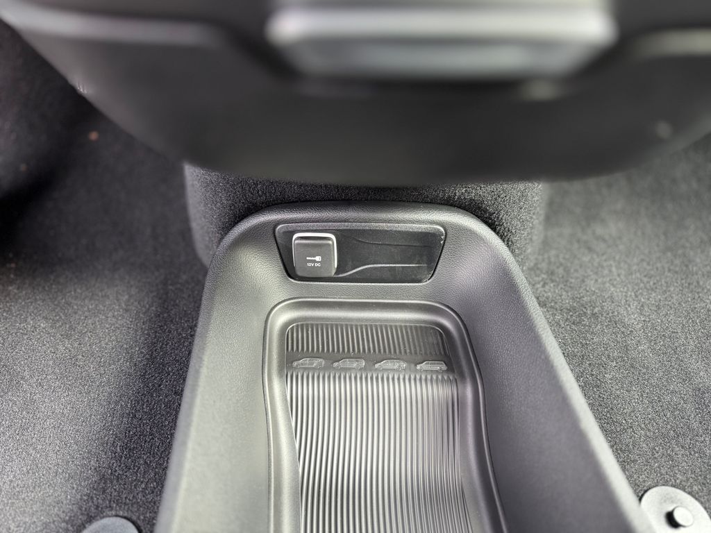 2026 Chrysler Pacifica Select - Photo 24