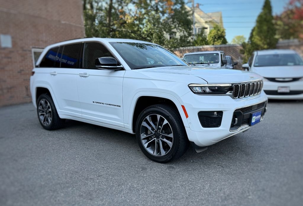 Used 2022 Jeep Grand Cherokee Overland SUV