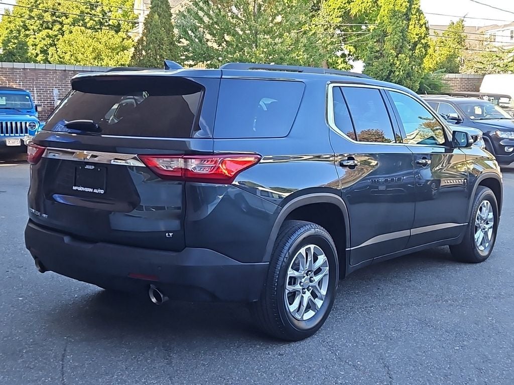 Used 2021 Chevrolet Traverse 3LT with VIN 1GNEVHKWXMJ207400 for sale in Newton, MA