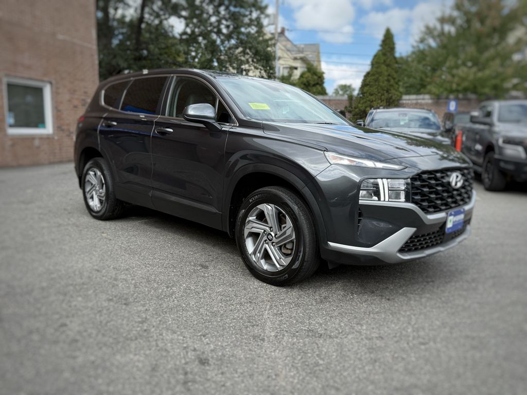 2023 Hyundai Santa Fe SE photo 2
