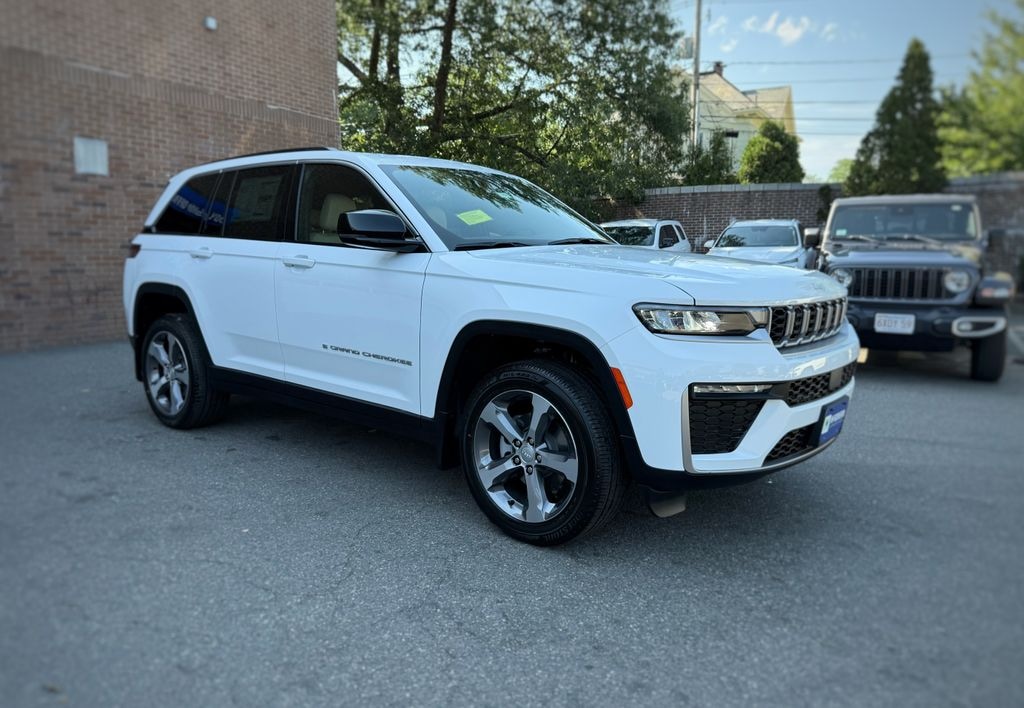 New 2026 Jeep Grand Cherokee Limited Sport Utility