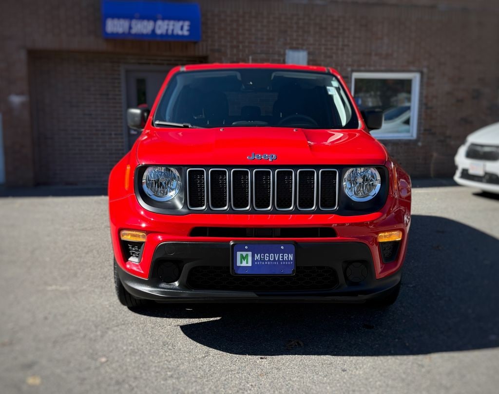Used 2023 Jeep Renegade Latitude SUV
