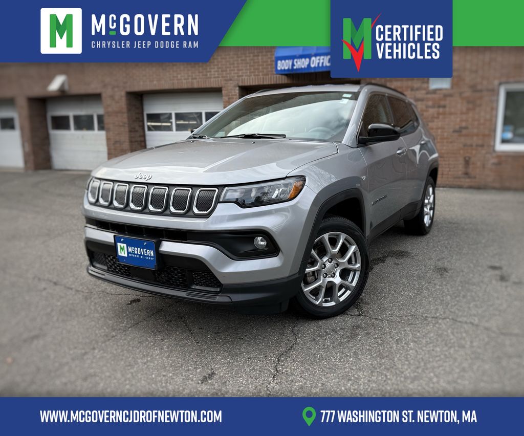 2022 Jeep Compass Latitude Lux