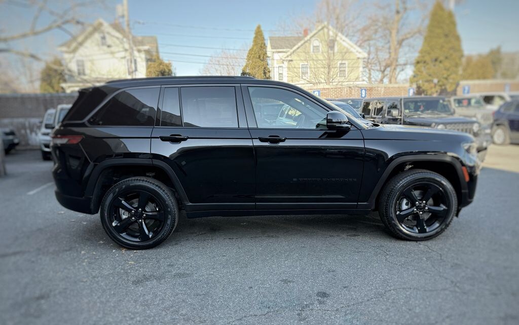 New 2026 Jeep Grand Cherokee Limited Sport Utility