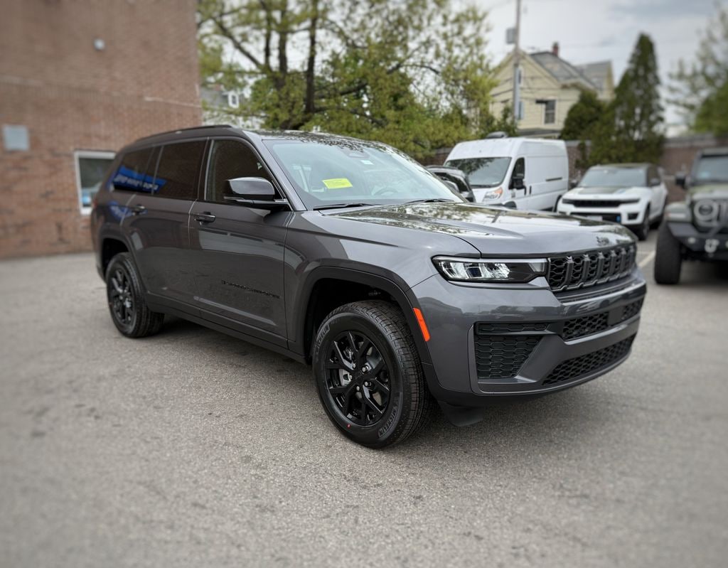 New 2026 Jeep Grand Cherokee L Laredo Sport Utility