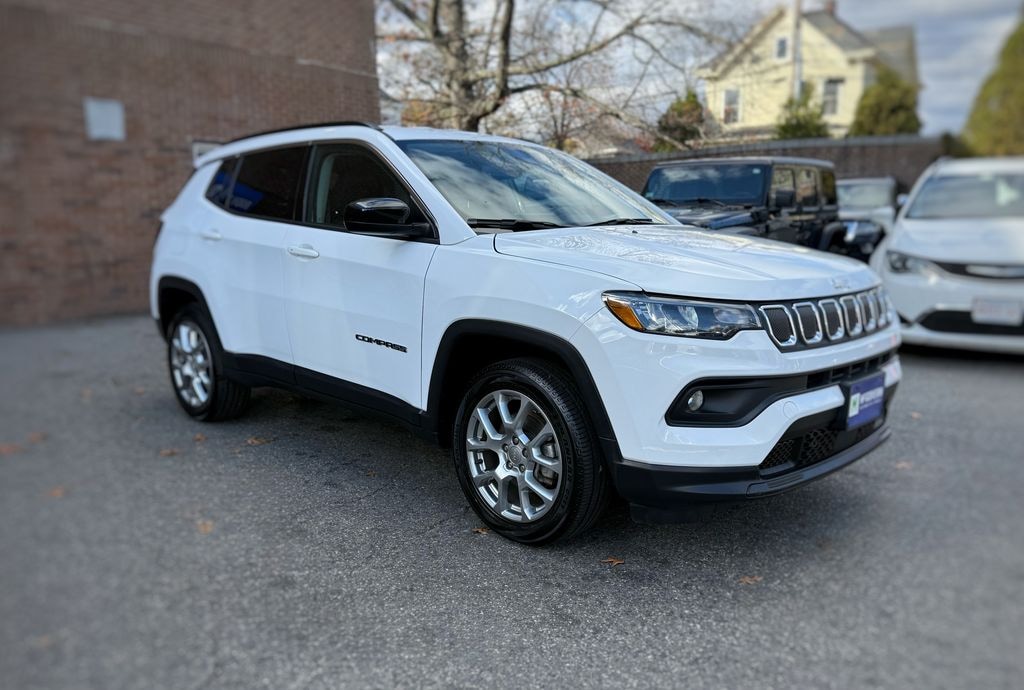 Used 2022 Jeep Compass Latitude Lux SUV