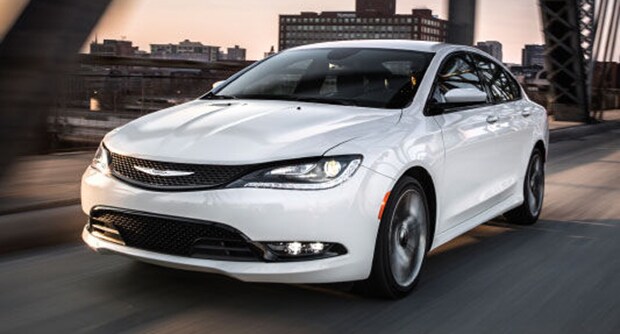 REVIEW 2016 Chrysler 200.jpg