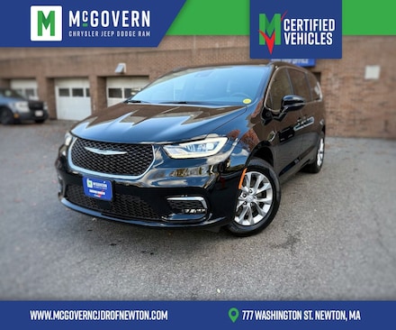 2026 Chrysler Pacifica Select Passenger Van