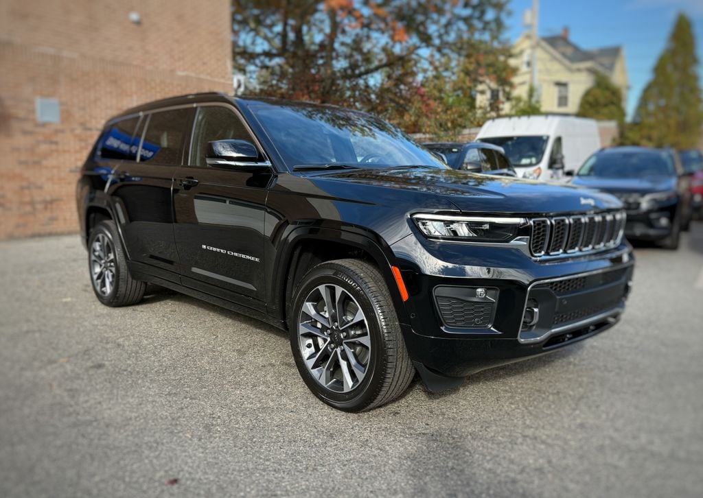 New 2025 Jeep Grand Cherokee L Overland Sport Utility