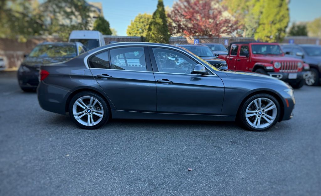 2017 Bmw 330i xDrive photo 3