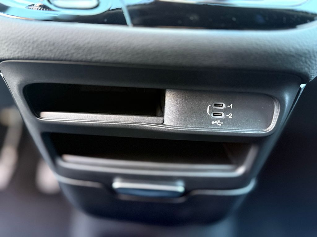 2026 Chrysler Pacifica Select - Photo 24