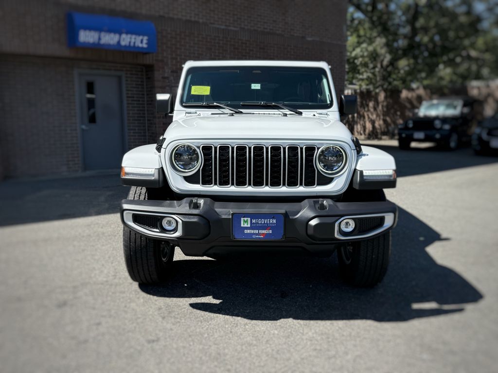 2025 Jeep Wrangler Sahara Sport photo 2