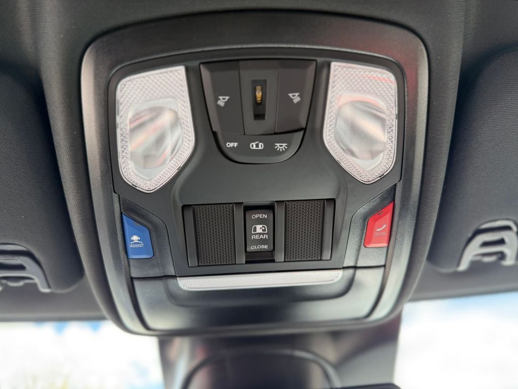 2025 RAM 2500 Big Horn - Photo 30