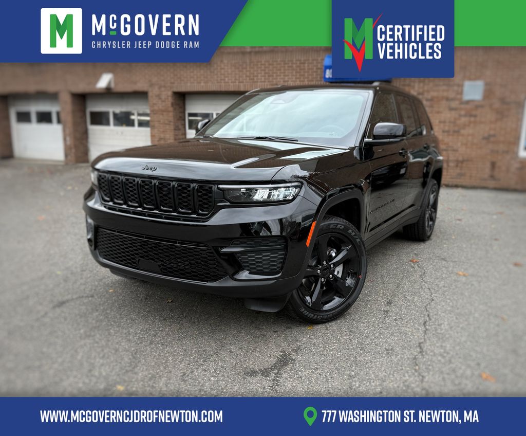 2025 Jeep Grand Cherokee Altitude's photo