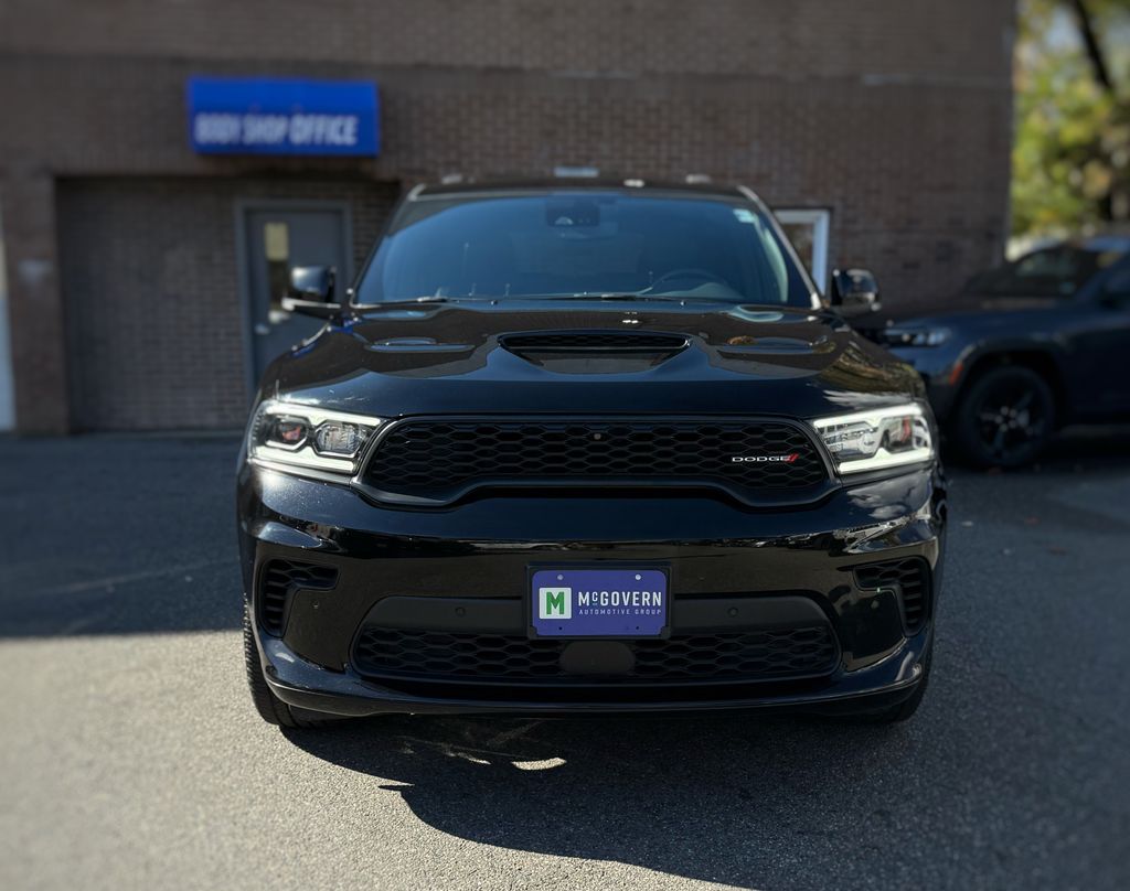2025 Dodge Durango R/T Plus photo 2