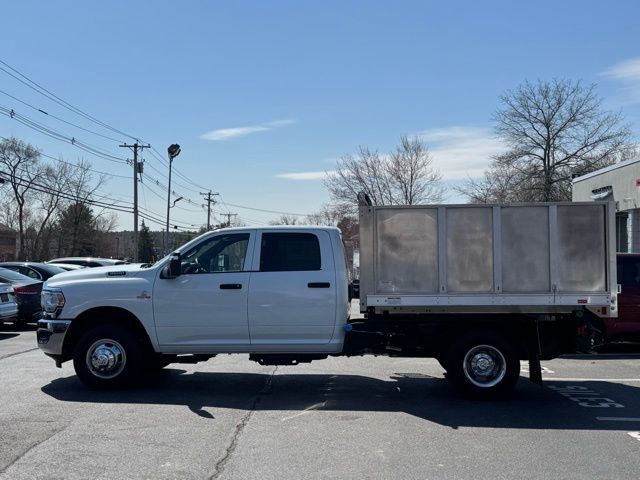 2024 Ram 3500 Tradesman photo 3