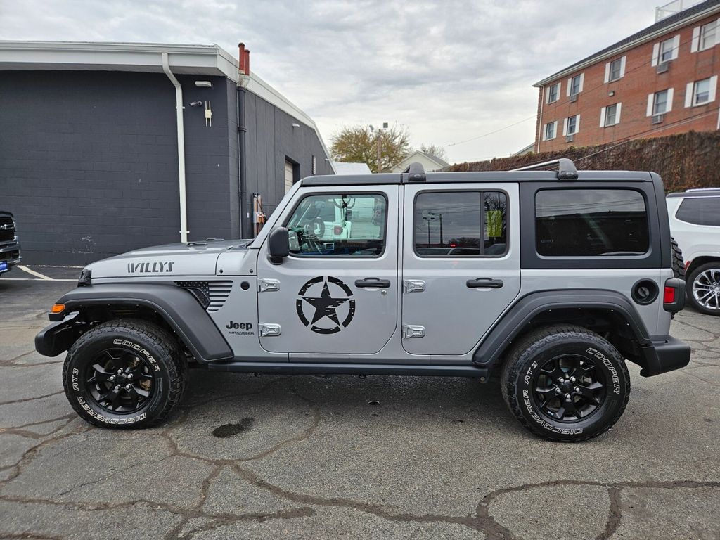 2021 Jeep Wrangler Unlimited Sport Willys photo 2
