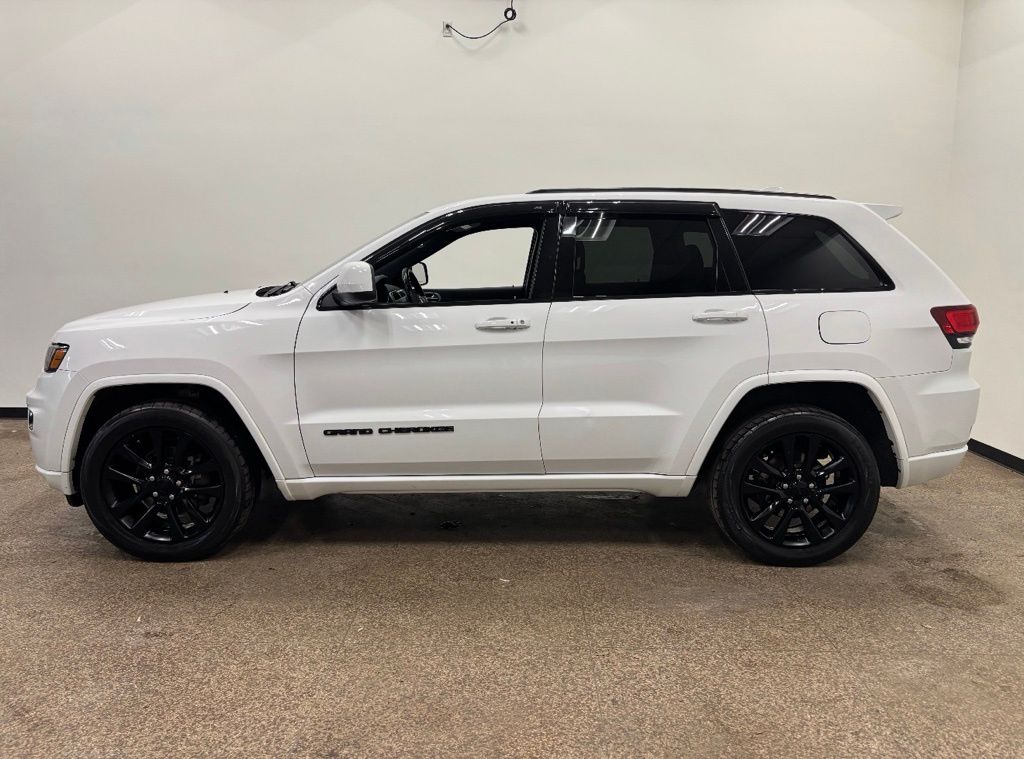 Used 2018 Jeep Grand Cherokee Altitude with VIN 1C4RJFAG9JC296249 for sale in Medford, MA