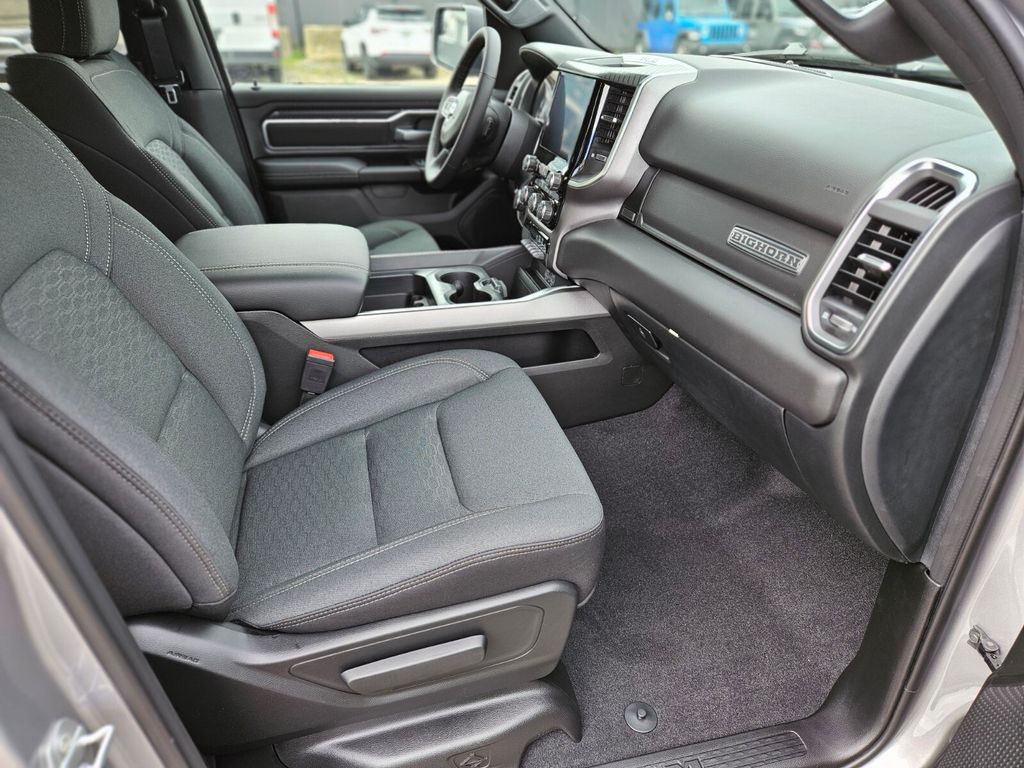 2026 RAM 1500 Big Horn/Lone Star - Photo 11