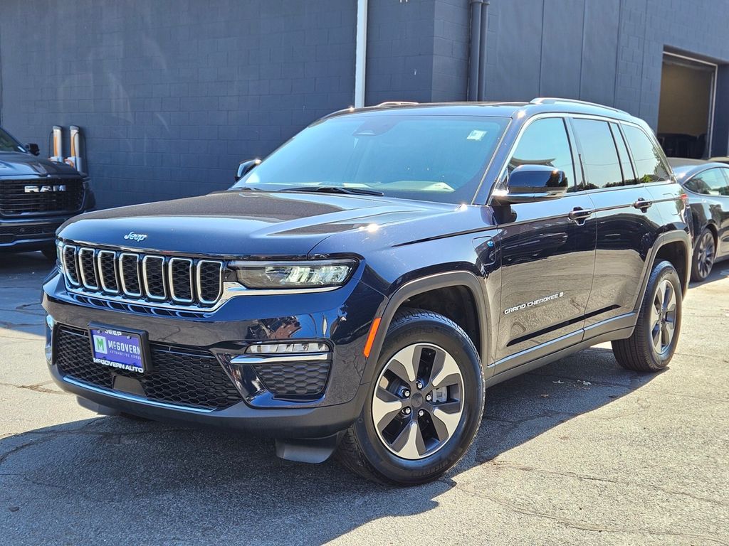 2023 Jeep Grand Cherokee 4xe SUV 