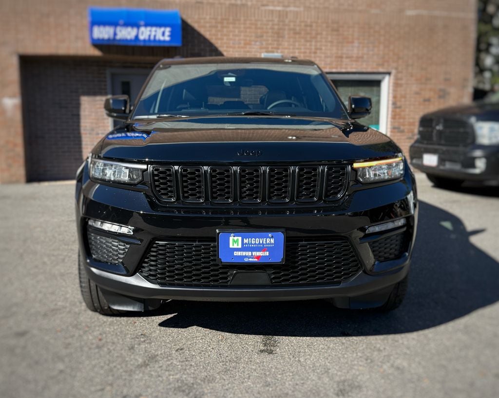 New 2025 Jeep Grand Cherokee Limited Sport Utility