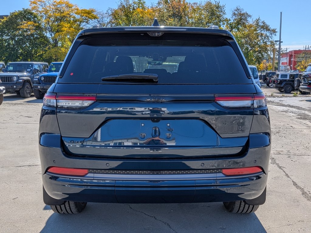 New 2027 Jeep Grand Cherokee Limited Reserve Sport Utility