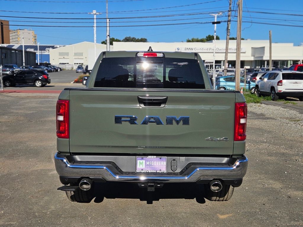 2026 Ram 1500 Tradesman photo 3