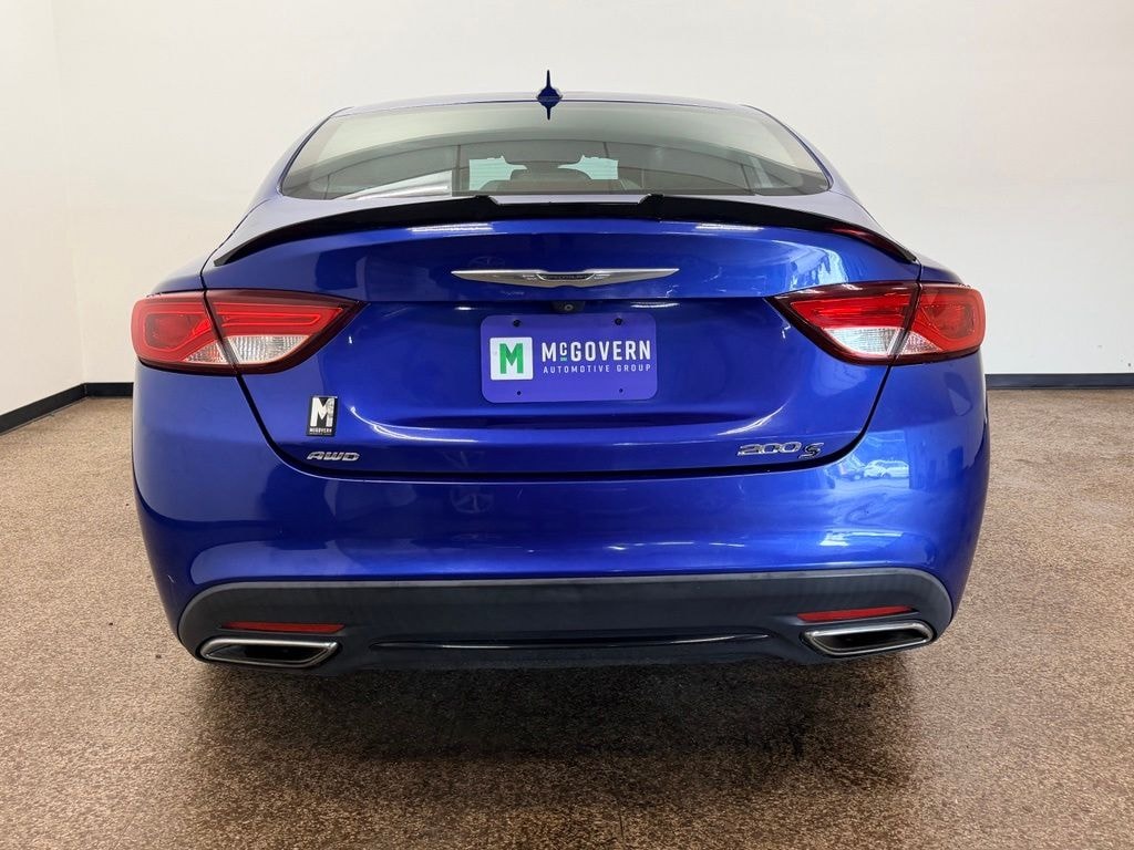Used 2015 Chrysler 200 S Sedan