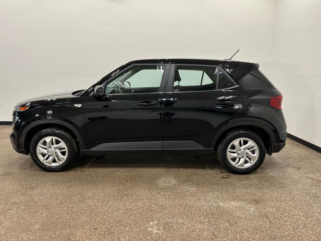 Used 2023 Hyundai Venue SE with VIN KMHRB8A31PU219864 for sale in Medford, MA