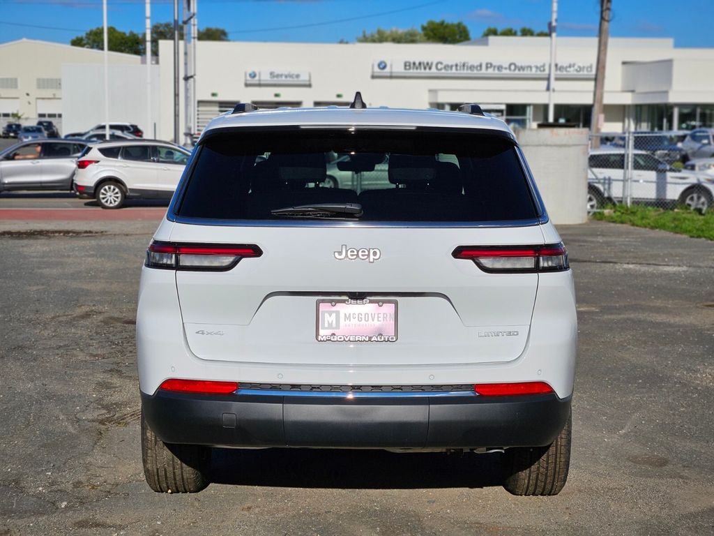2025 Jeep Grand Cherokee Limited photo 4