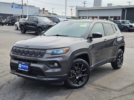 2022 Jeep Compass Latitude SUV